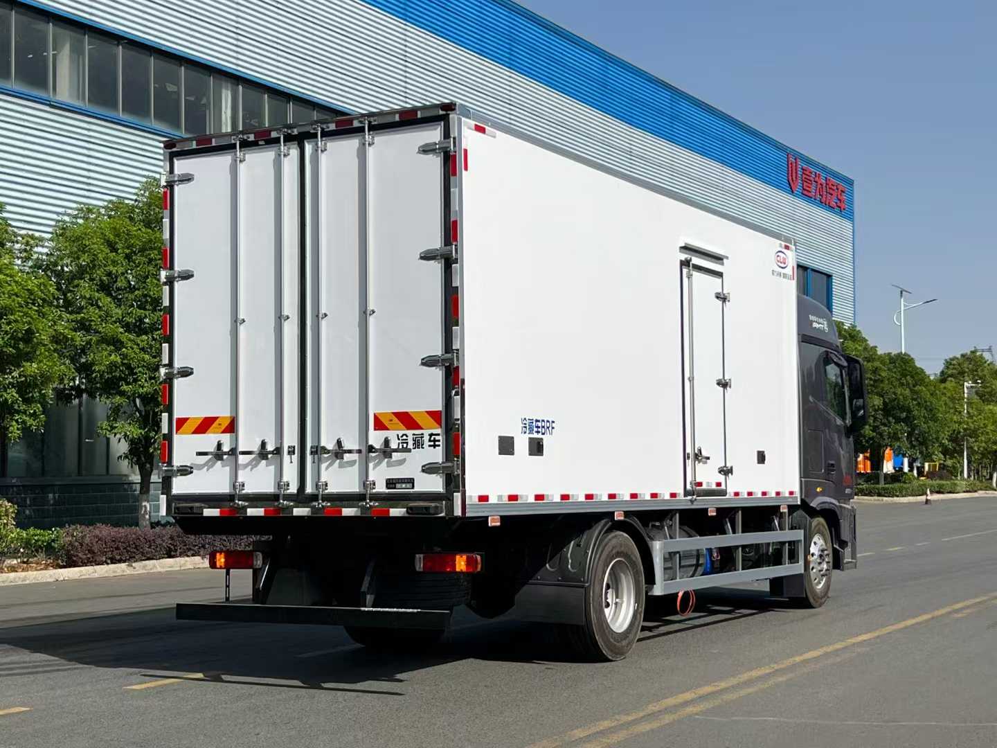 程力 单桥 蔬菜水果运输车 车架扎实耐用 质量有保障 可选气囊桥